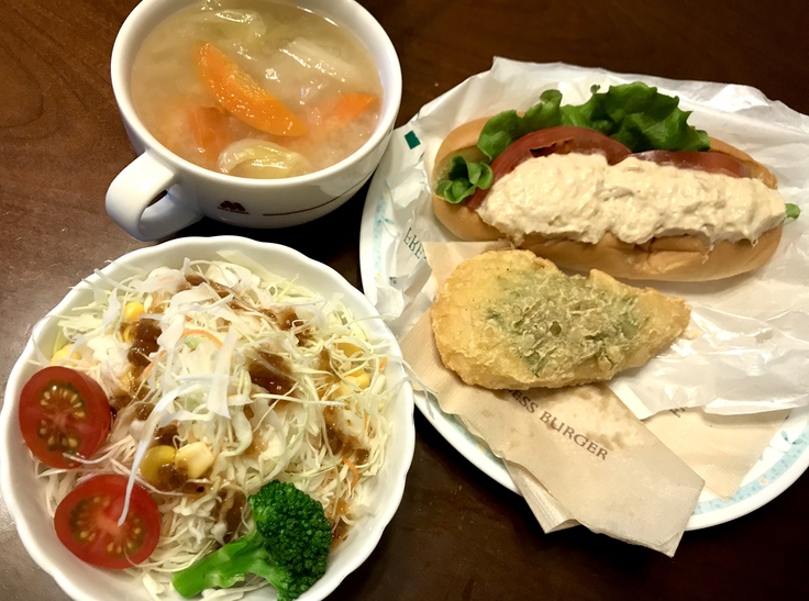 Freshness Burger モーニングをテイクアウト_c0212604_1191717.jpg