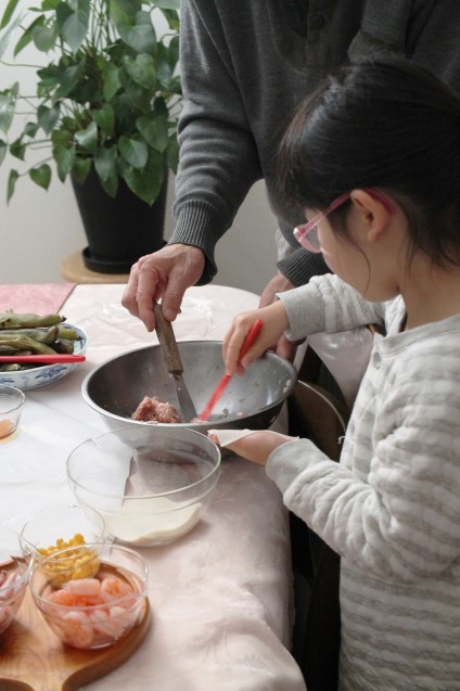 たこ焼き器で「焼きしゅうまい」_d0377645_16022701.jpg
