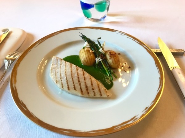 パリ旅行備忘録ーアラン・デュカス@Le Meulis(その2)_d0129786_13585855.jpg
