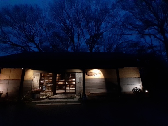スズキヨシカズ個展 幻燈画室収蔵品展初日終了_a0199297_19082381.jpg