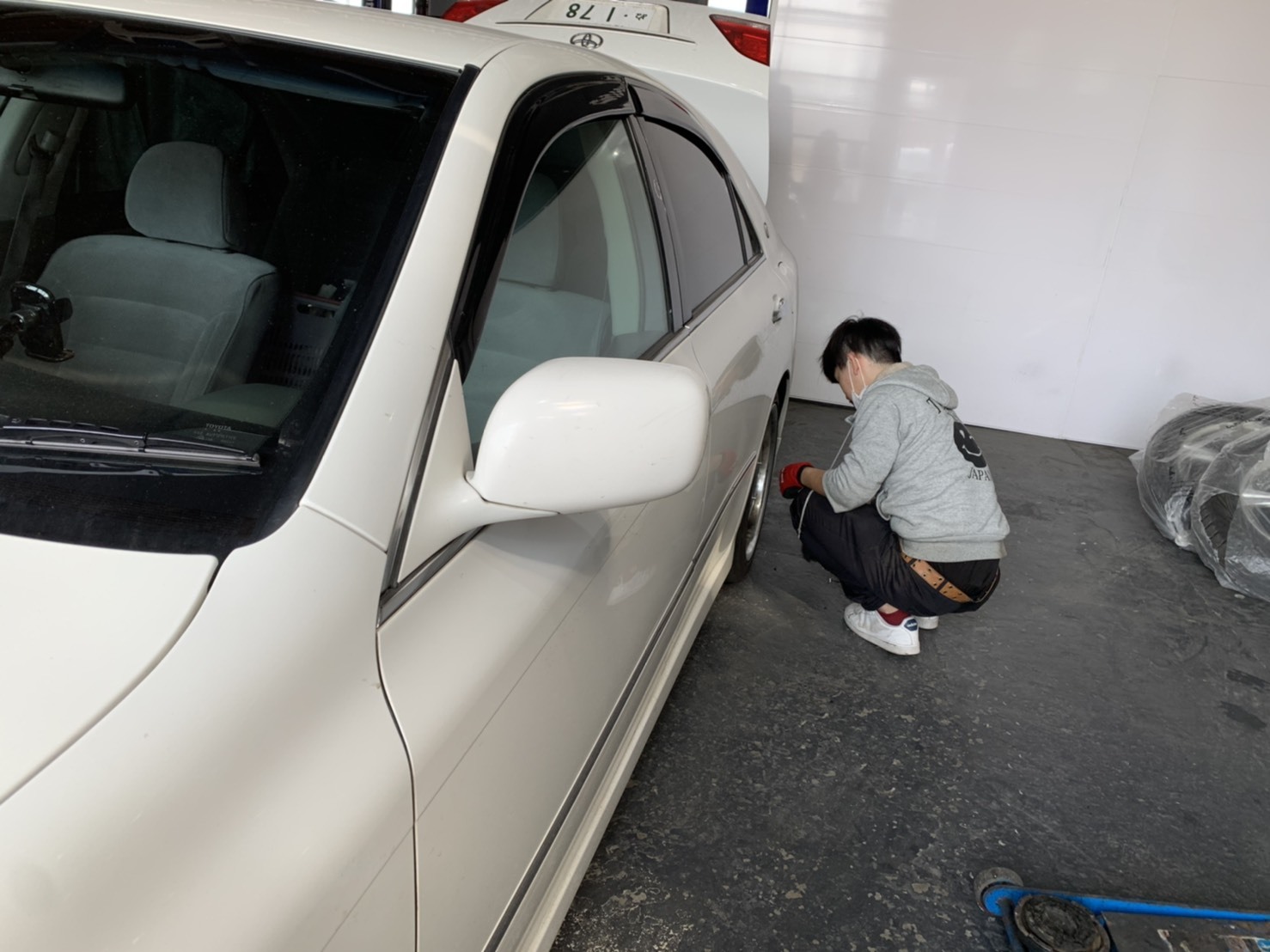 4月1日(水)TOMMYBASEブログ★フーガ370GTあります!!レクサス・カスタムセダン★自社ローン全国対応!!_b0127002_15582402.jpg
