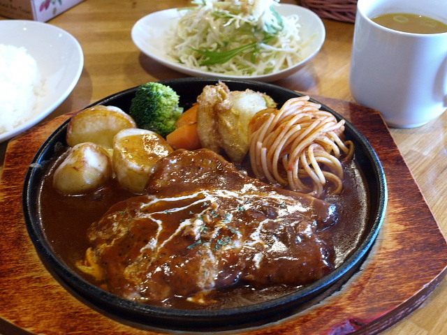 カフェ&レストラン ひまわり その13(プレートセット A)_d0153062_09021377.jpg
