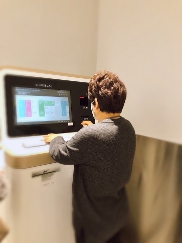 2月のソウル・・・・・・・記憶旅⑥ 新世界百貨店で器を_b0060363_18484065.jpeg