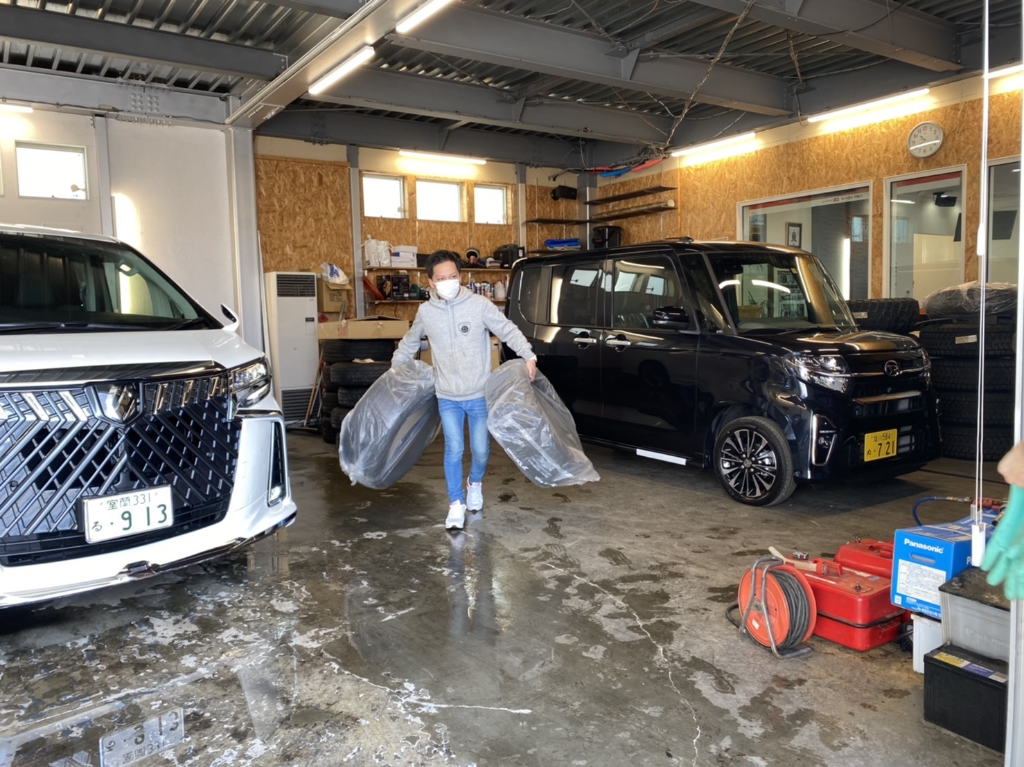 4月3日(金)本店ブログ★ K様 タント&K 様アルファード納車✨ エスカエード ハマー ヴェルファイア TOMMY♡_b0127002_18111029.jpg