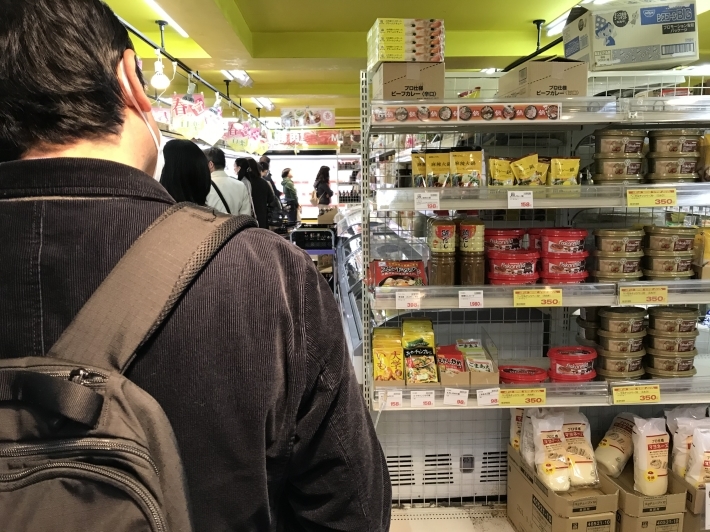 令和2年度税制改正法が成立、そして食料品買い貯め_d0054704_20470545.jpg
