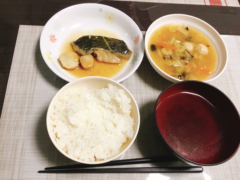 ひまわり荘夕食 中華あんかけ 黒鯛煮付け 今日の献立 ひまわり荘夕食 中華あんかけ 黒鯛煮付け 今日の献立