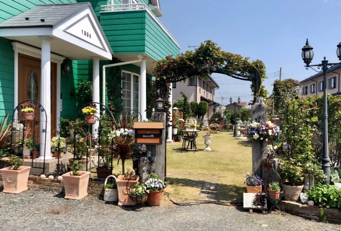 届いた大きな荷物♪３個口と、昨日のバラの蕾♡_a0396654_20032310.jpeg