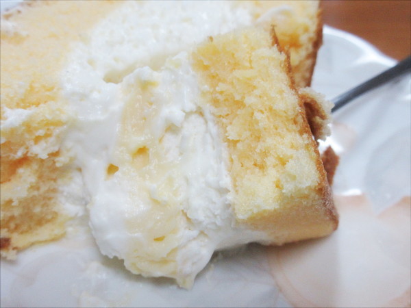 【吉屋佳長】ロールケーキ_c0152767_16085979.jpg
