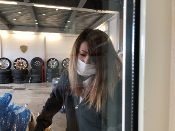 4月4日(土)本店ブログ♬ A様 ランクル納車♡ ランクル ハマー エスカレード TOMMY♡_b0127002_17372247.jpg