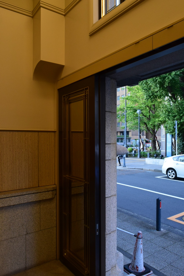 横浜市中区日本大通りの旧三井物産横浜支店(明治モダン建築再訪)_f0142606_13435725.jpg