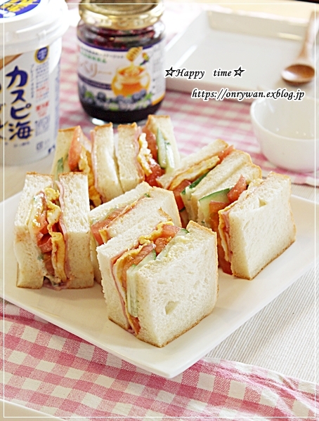 自家製角食で本日の朝パンはミックスサンド♪_f0348032_17400688.jpg