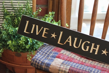 「Live Laugh Love」の黒のウッドボード_f0161543_15324530.jpg