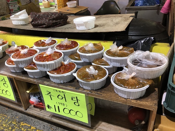 2月のソウル・・・・記憶旅⑧ ヨンチョン市場でカムジャタンを囲む_b0060363_23083185.jpeg