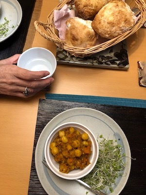 十日町から〜高加水パンと発酵スイーツの店「日和やのだいどころ」さん!_d0177286_11341190.jpg