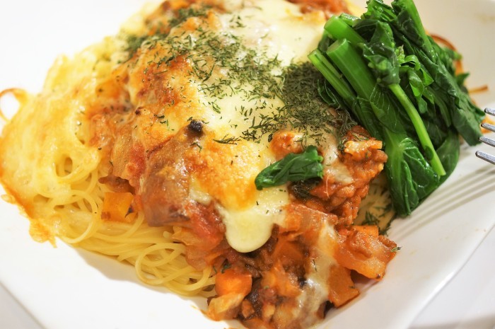 ■作り置きミートソースで【焼きチーズパスタレシピ】/人参葉のドライレシピ_b0033423_23174179.jpg