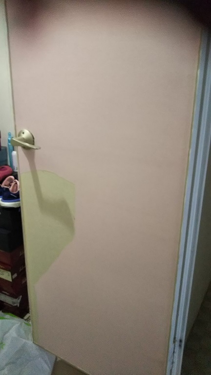 トイレドアの壁紙張替え 日々雑記 トイレドアの壁紙張替え 日々雑記