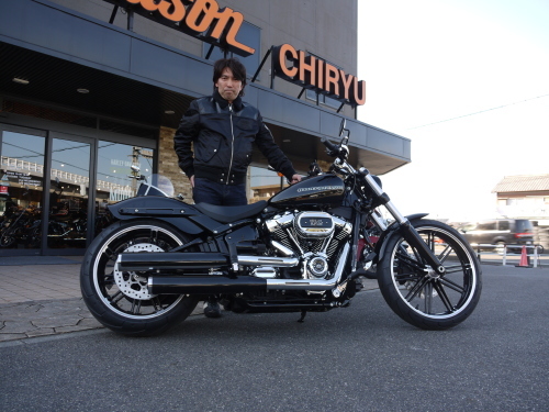 ブレイクアウト納車です!_b0317459_13061281.jpg