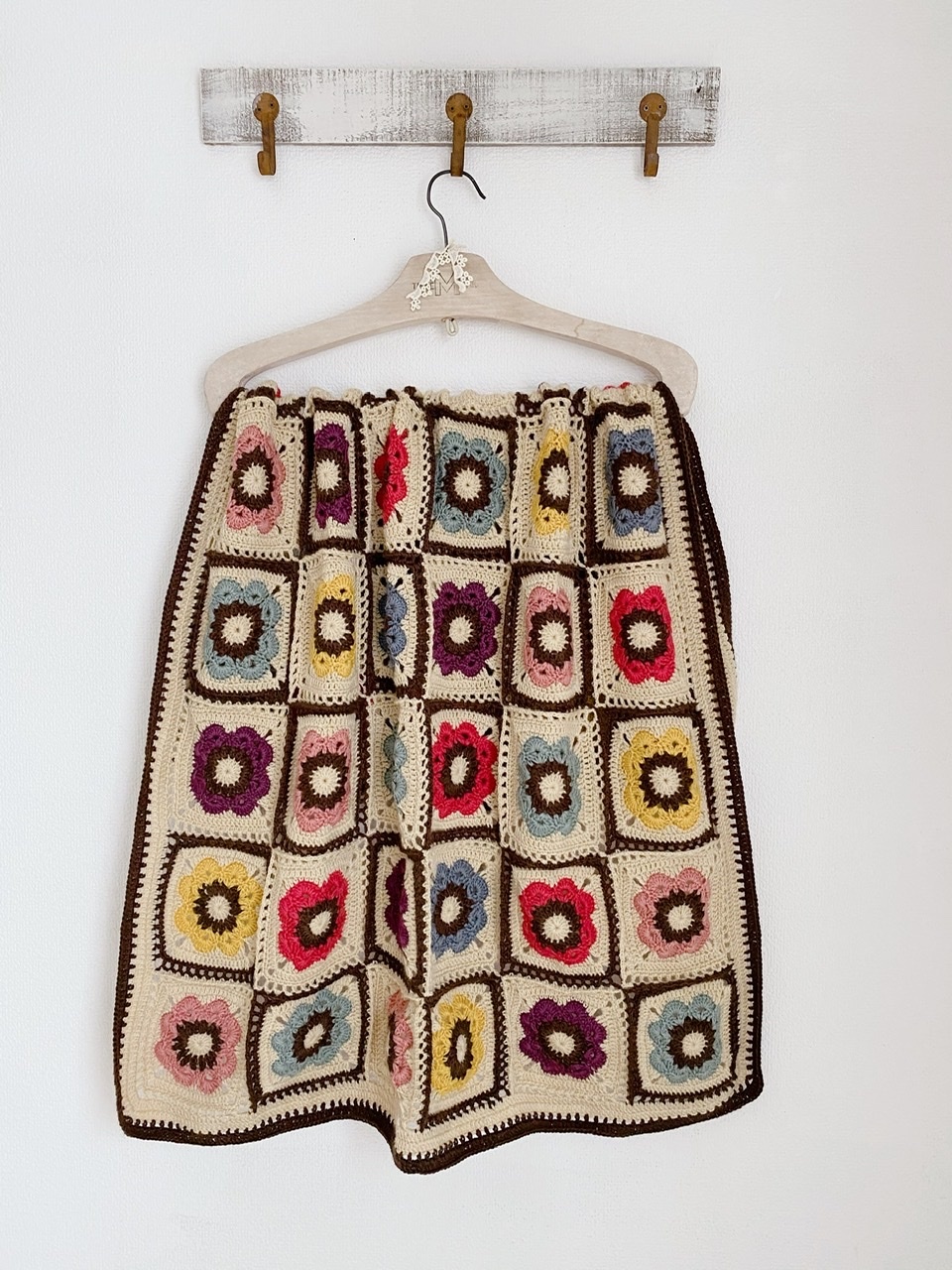 〇レトロカラー 〇お花のブランケット完成です*_f0348775_08320112.jpeg