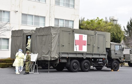 日本財団が設営する不気味な大型野戦病院 - 政府は医療崩壊を想定済み_c0315619_16021468.png