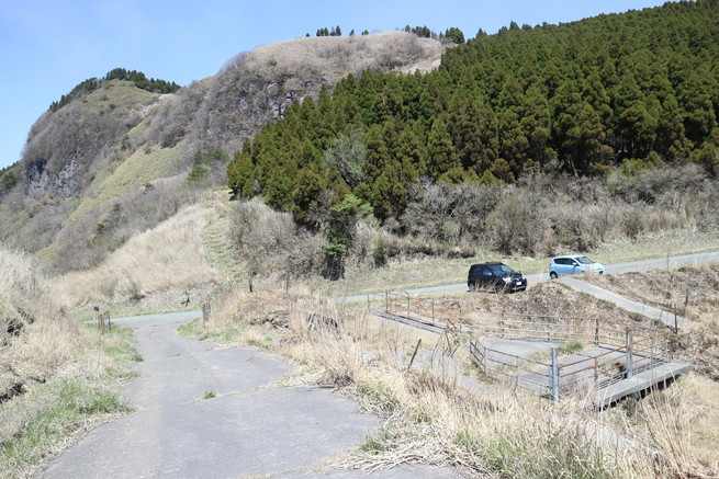 黒岩峠～高森峠＆清栄山～宮地嶽を歩く！_e0272335_5483967.jpg