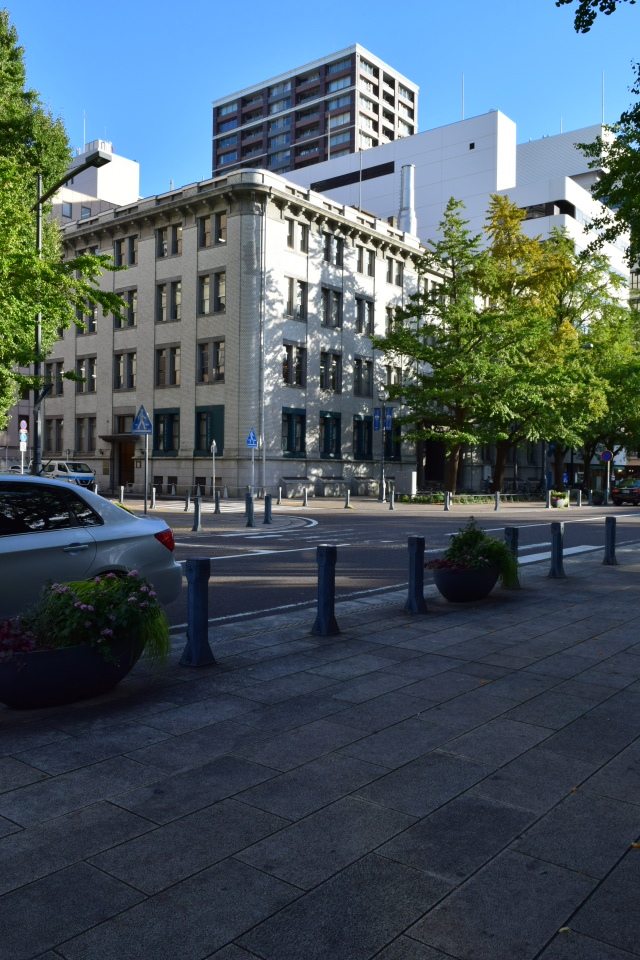 横浜市中区日本大通りの旧三井物産横浜支店(明治モダン建築再訪)_f0142606_23585868.jpg