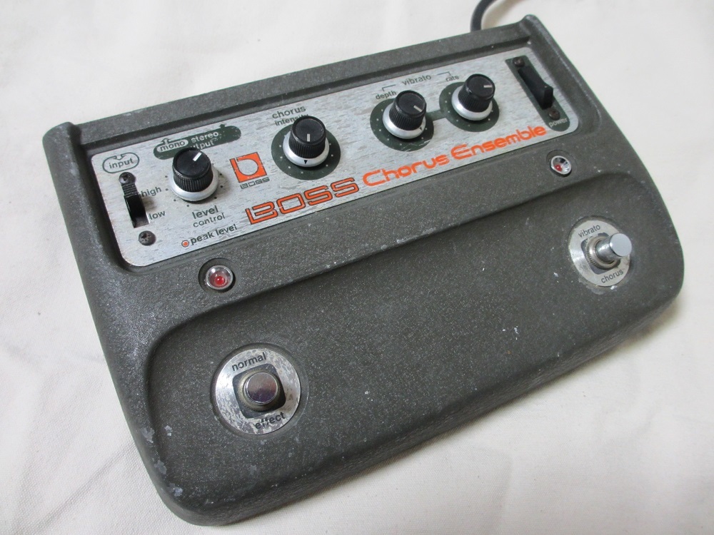 コーラス Boss CE-20 ツインペダル