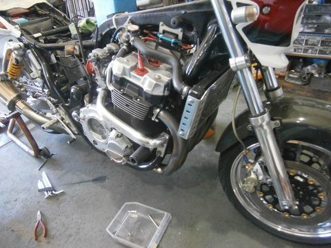 ＣＢ1300ＳＦ 冷却系一新... : 道草道中