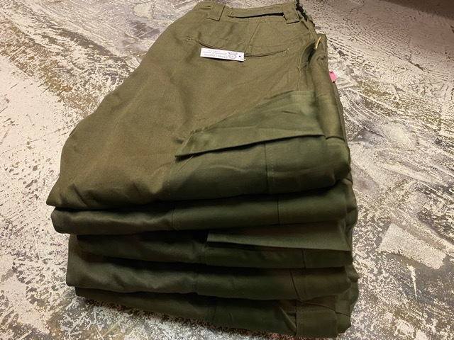 再入荷!! NOS 50\'s U.S Army M-51 Modified Field Cargo Pants!!(マグネッツ大阪アメ村店)_c0078587_16451833.jpg