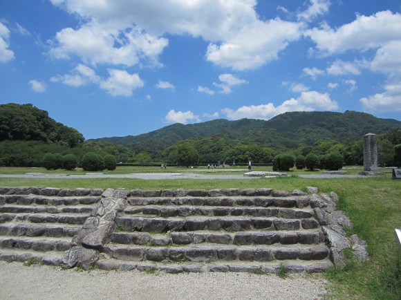 神亀四年、光明子に皇子が誕生し、旅人は大宰帥に・家持十歳_a0237545_13535292.jpg