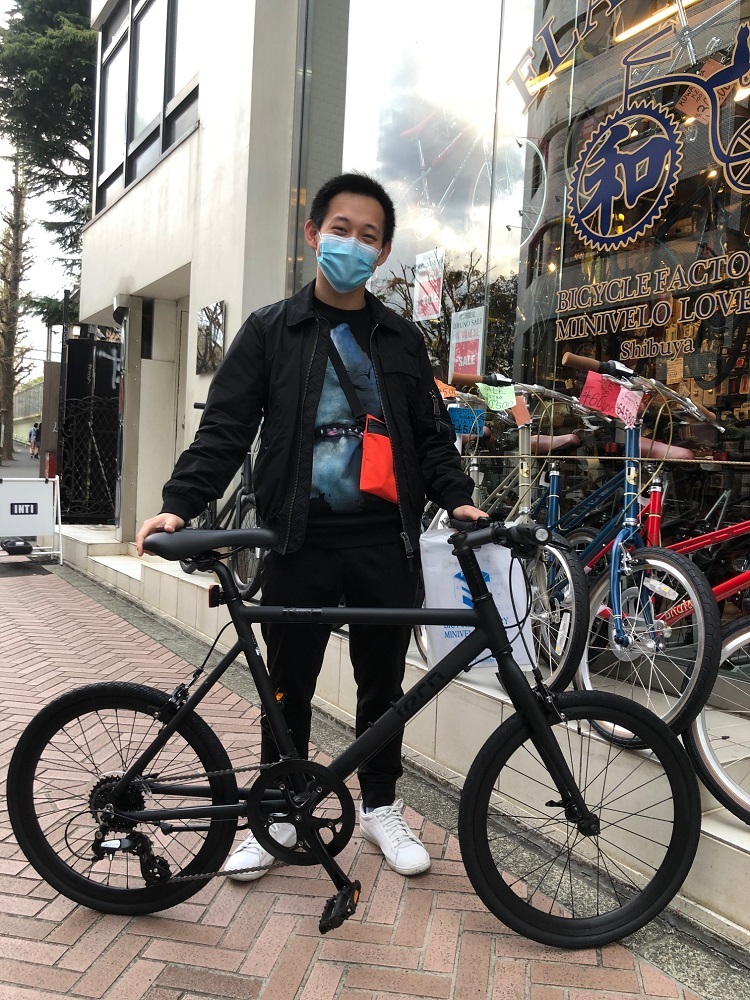 4月11日 渋谷 原宿 の自転車屋 FLAME bike前です_e0188759_17184411.jpeg