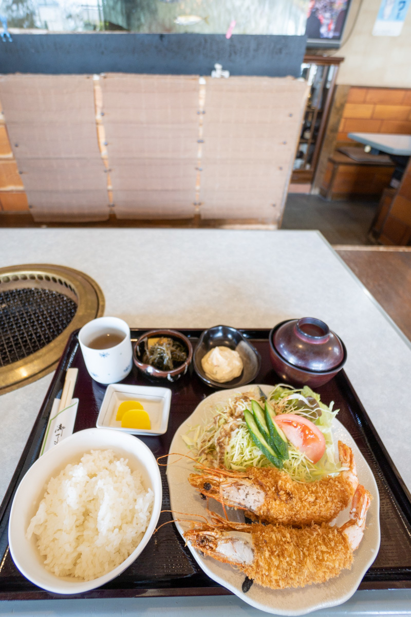  お食事処 大周で、大きいエビフライ定食_a0077663_15471707.jpg