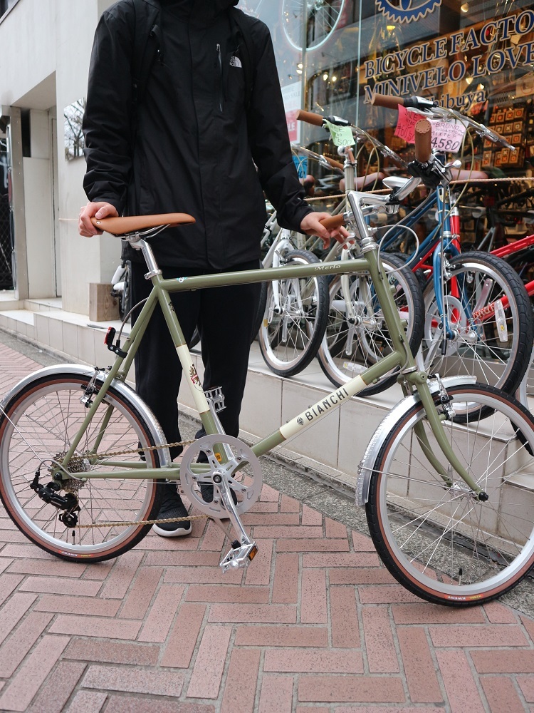 4月12日 渋谷 原宿 の自転車屋 FLAME bike前です_e0188759_17091688.jpg