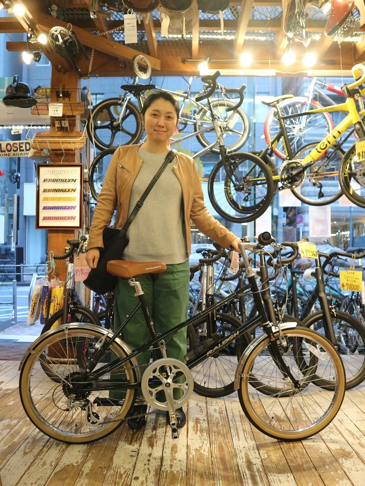 4月12日 渋谷 原宿 の自転車屋 FLAME bike前です_e0188759_17554499.jpg