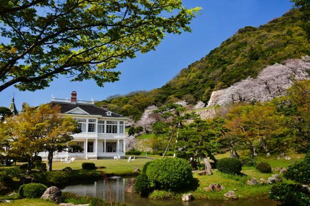休館ですし......GWの仁風閣での撮影も延期に....._b0194185_17260401.jpg