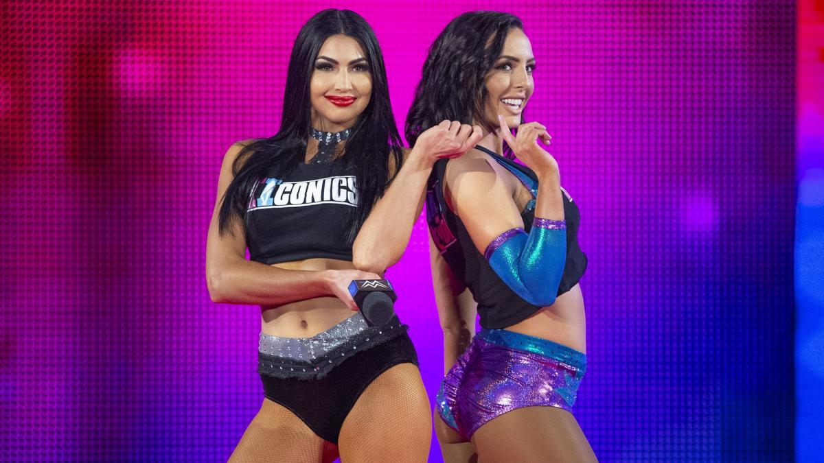 ペイトン ロイスがアイコニックスの復帰について言及 Wwe Live Headlines ペイトン ロイスがアイコニックスの復帰について言及 Wwe Live Headlines