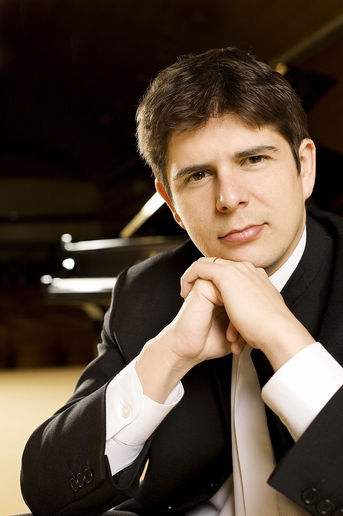 Debussy: Préludes du 1er Livre & Estampes@Javier Perianes_c0395834_17563530.jpg