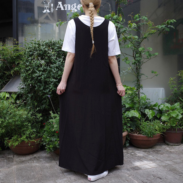 レーヨンノースリーブ COMOLI_d0364239_19290325.jpg