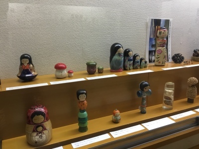 ハンガリー人の手によるこけし Tóth Vásárhelyi Réka KOKESHI展示会 開催のお知らせ!_e0318040_09561970.jpg