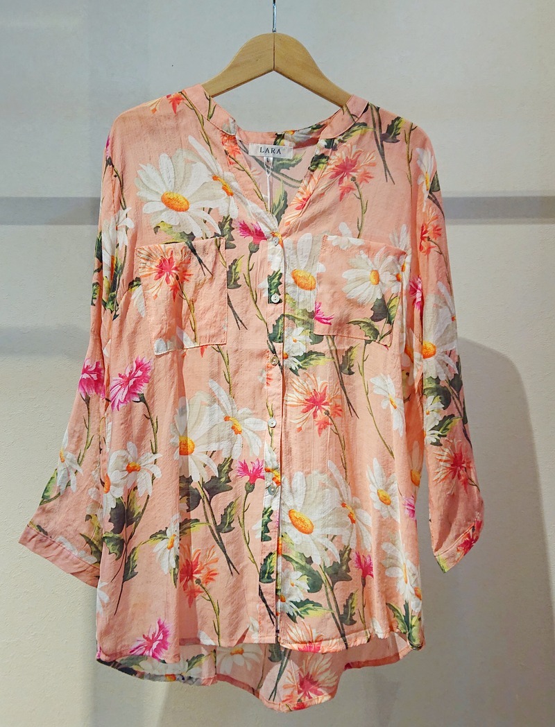 コットンガーゼの花柄シャツ_b0321285_18524842.jpeg
