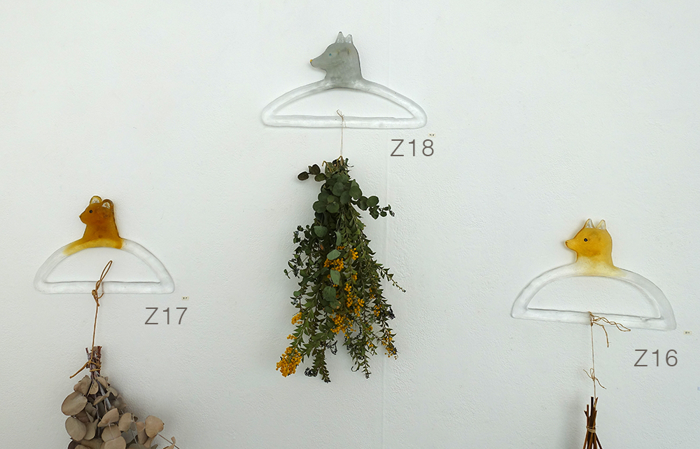 【硝子展〜Untitle】作品一覧(4)〜月と不思議な家_a0017350_02554221.jpg