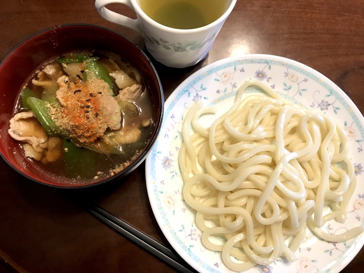 4/16木☆ランチは肉汁うどん。_c0212604_12265427.jpg