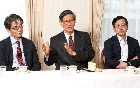 押谷仁のギブアップ宣言 - 対策に失敗して愚痴と言い訳を始めた作戦参謀_c0315619_16054122.png
