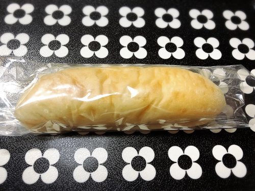 ベーカリー&カフェ キキ_e0292546_01542194.jpg
