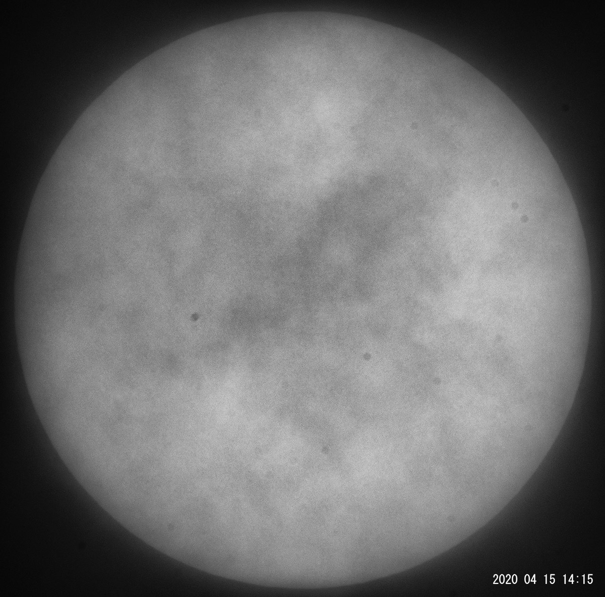 4月15日の太陽_e0174091_16405386.jpg