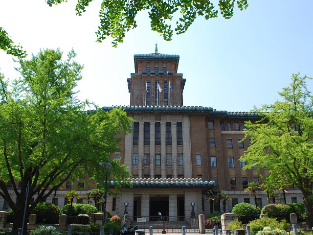 横浜市中区日本大通りの神奈川県庁本庁舎(昭和モダン建築探訪)_f0142606_10354838.jpg