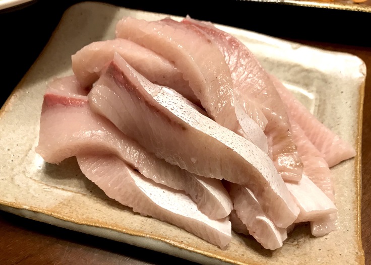 ブリと日本酒はやはりテッパン!_c0212604_1963065.jpg