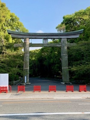 護国神社（ファイネストピアノ福岡徒歩圏内の散歩スポット2）_c0105443_10531707.jpg