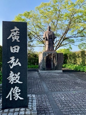 護国神社（ファイネストピアノ福岡徒歩圏内の散歩スポット2）_c0105443_10580025.jpg