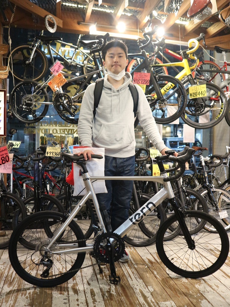 4月19日 渋谷 原宿 の自転車屋 FLAME bike前です_e0188759_17055675.jpg