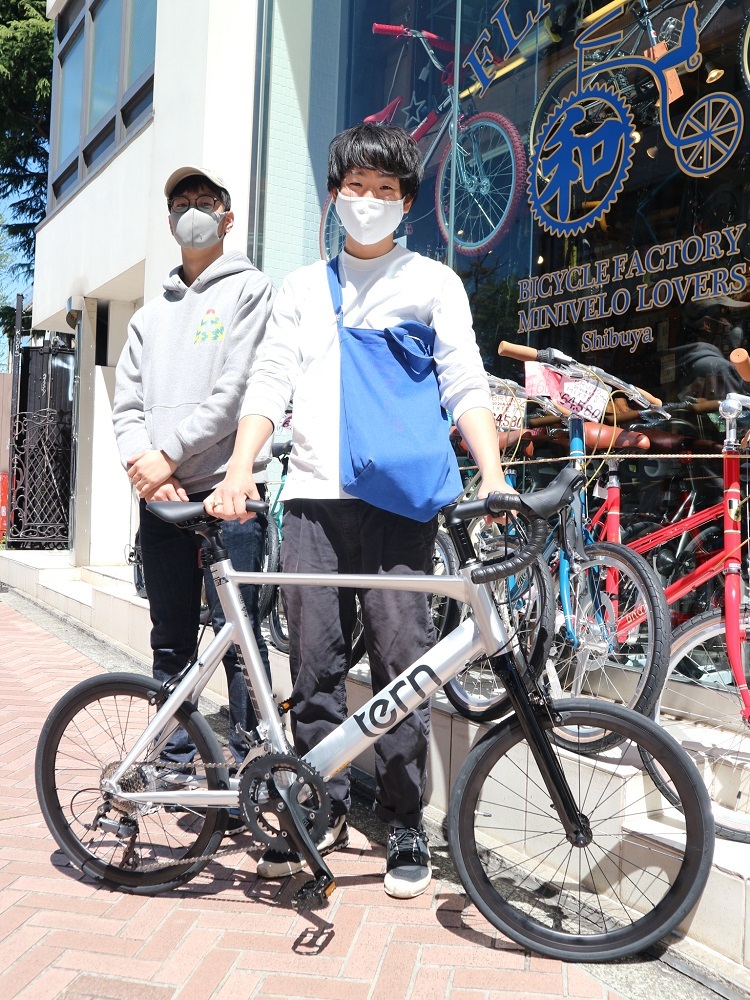 4月19日 渋谷 原宿 の自転車屋 FLAME bike前です_e0188759_17060403.jpg